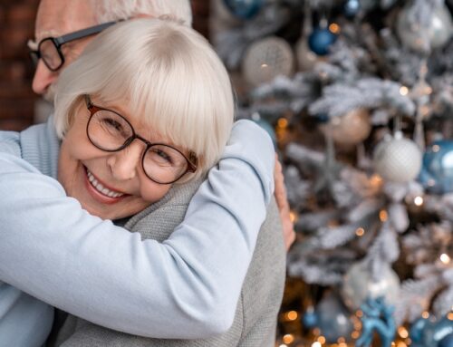 9 Dementia Warning Signs to Be Aware of This Holiday