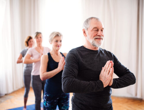 10 Ways That Yoga Can Benefit Those Living With Dementia