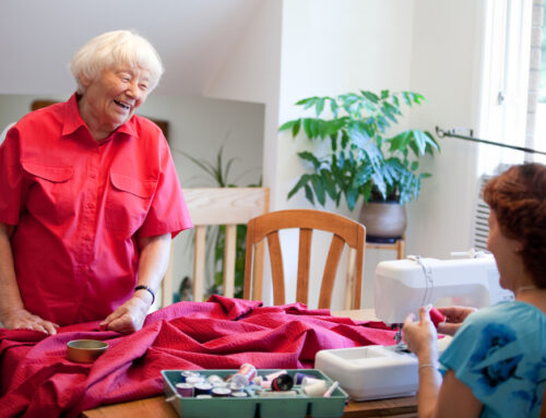 10 Benefits of Social Activities in Assisted Living