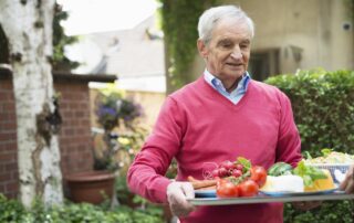 How nutrition supports brain health in memory care